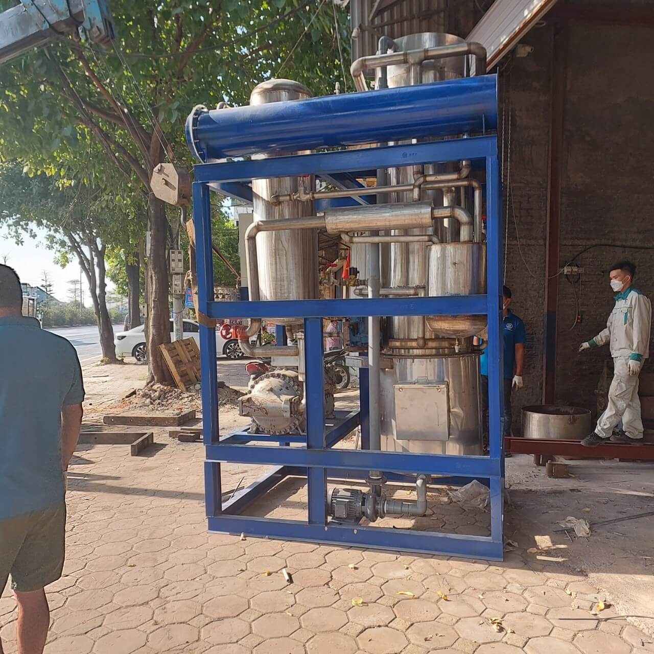 Hiểu Lầm Và Sự Thật Về Ngành Công Nghiệp Nước Đá 10 Lợi nhuận khủng khi kinh doanh nhà máy làm đá viên nên mở