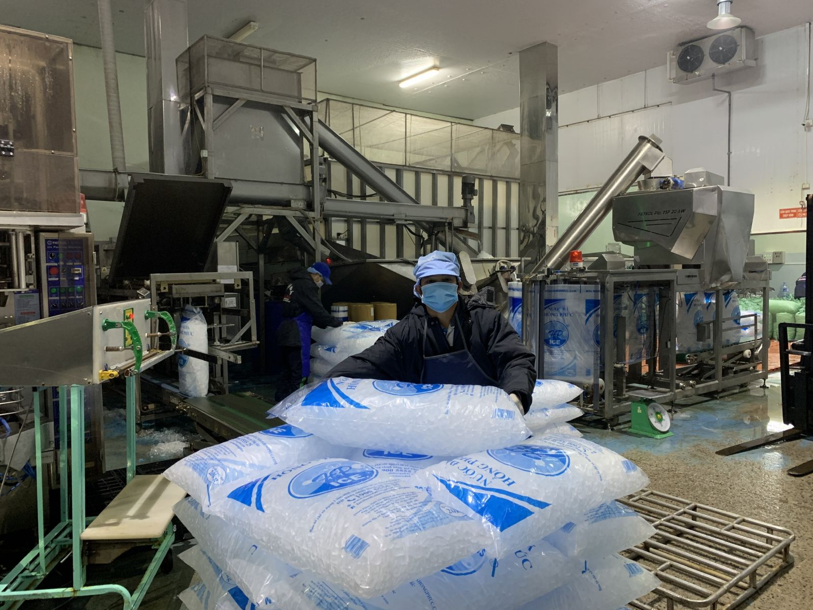 Quy Trình Sản Xuất Nước Đá Viên Tinh Khiết 5 Bước 9 Thông tin chung - Nước Đá Hồng Phúc ISO 9001:2015 | Nước Đá Sạch...